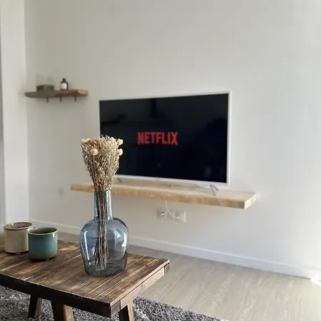 Lägenhet Situe En Plein Coeur Du Centre-ville Rochefort (Charente-Maritime)